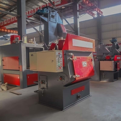 2.0-2.8 t/h Tasso di produzione Tracciato tipo Shot Blasting Machine per la pulizia dei metalli vergini