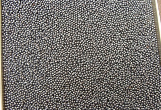 1.7mm Steel Shot Machine per sabbiatura a spruzzo secco di impianti di produzione di ricambi per auto