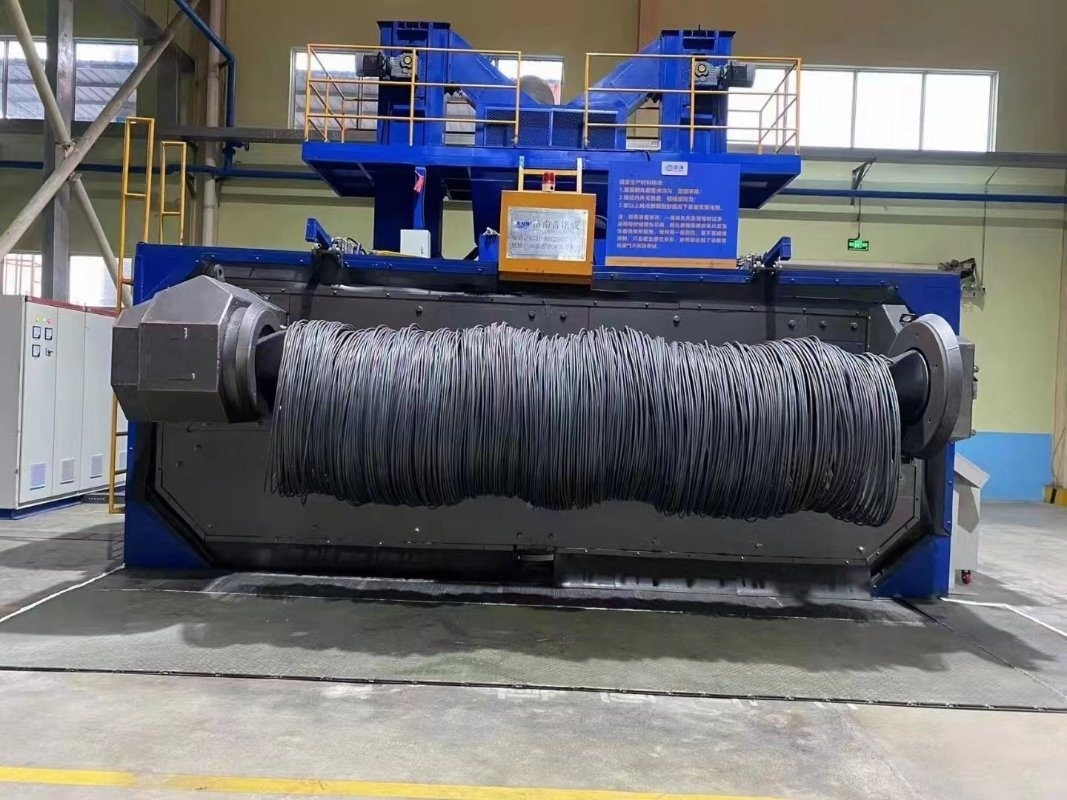 Macchina per lo sgancio a colpi PMW-4350 per la personalizzazione di canne di filo rotondo nell'industria a vite